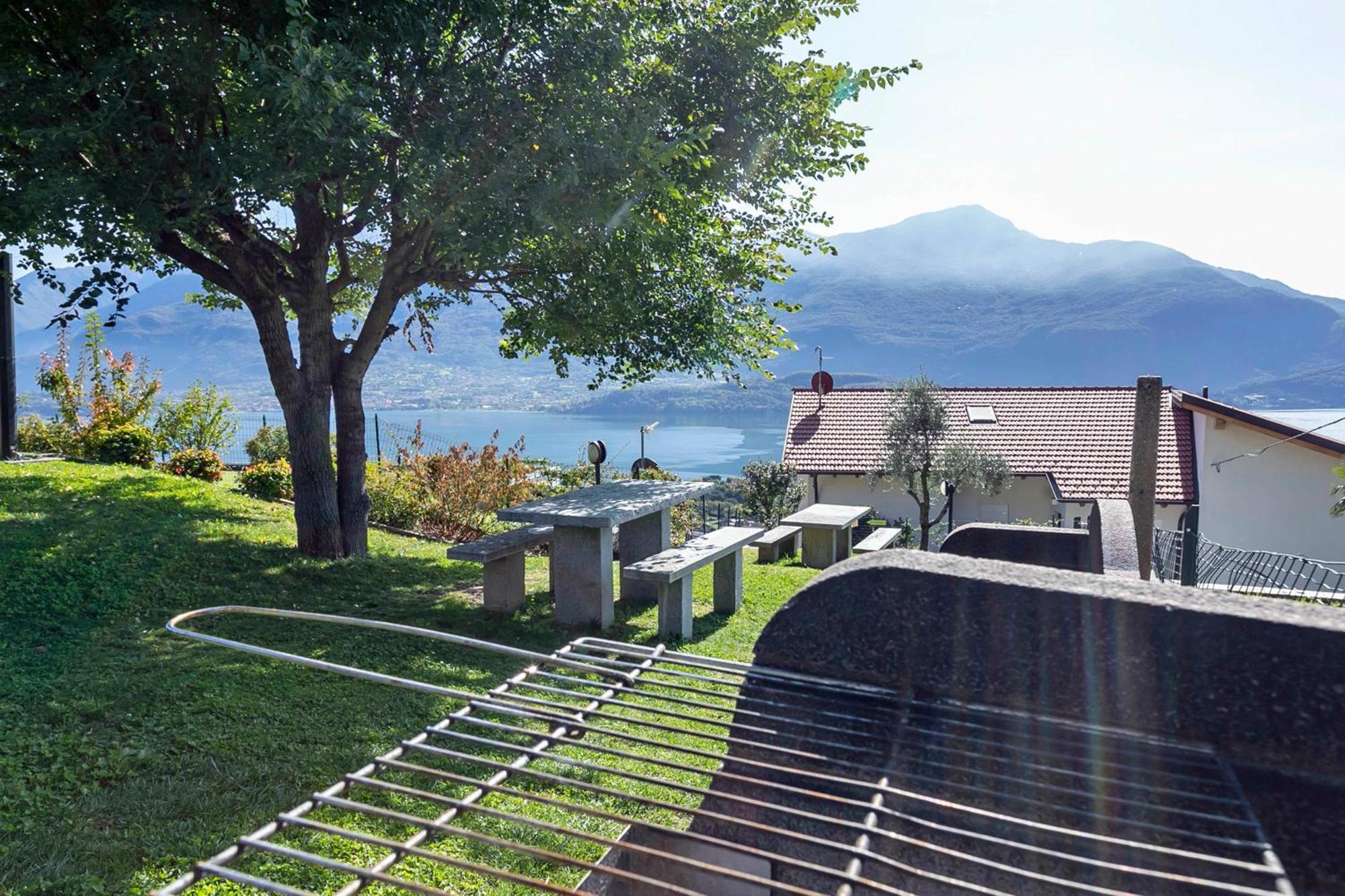 La Collinetta Apartments Vercana Εξωτερικό φωτογραφία