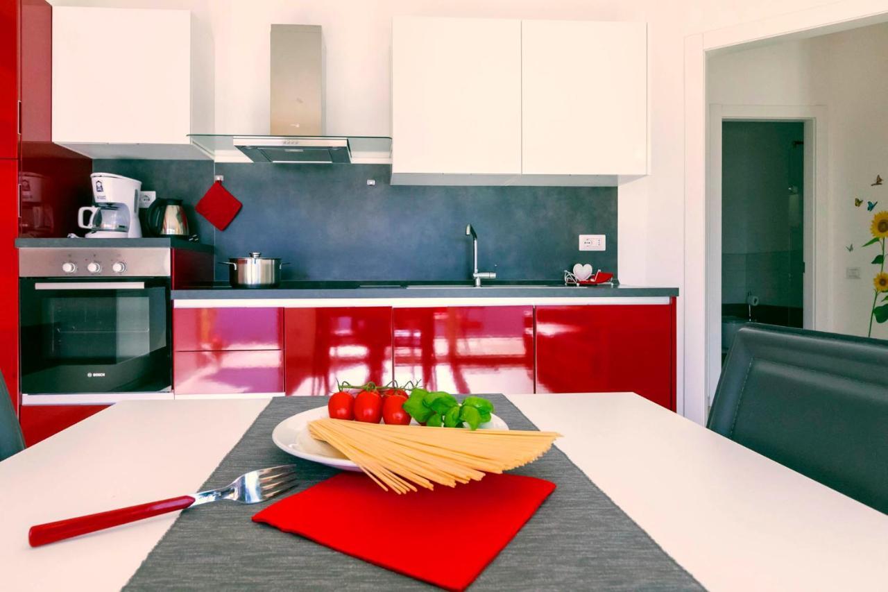 La Collinetta Apartments Vercana Εξωτερικό φωτογραφία