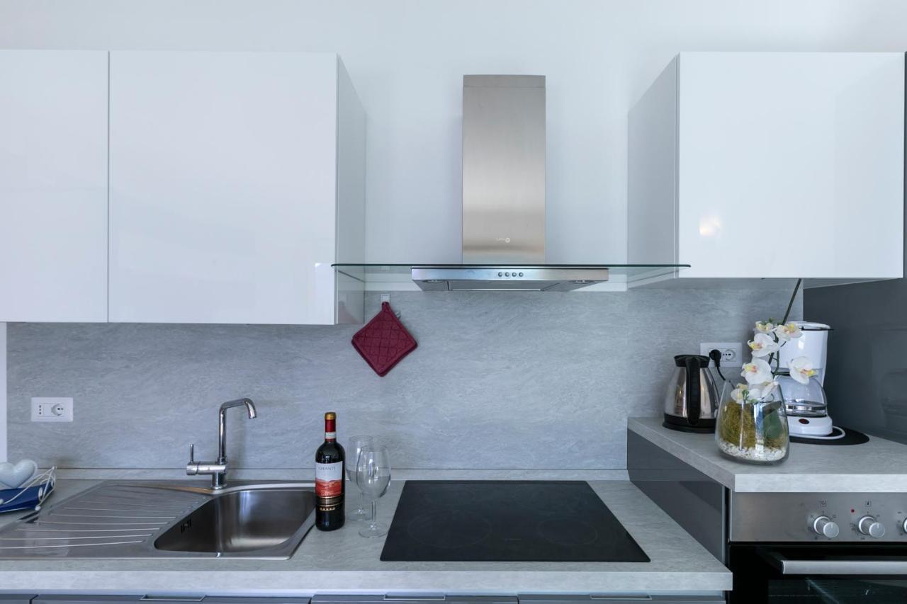 La Collinetta Apartments Vercana Εξωτερικό φωτογραφία