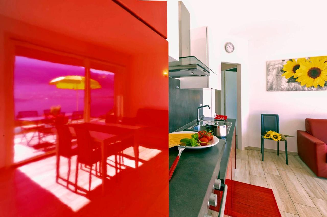 La Collinetta Apartments Vercana Εξωτερικό φωτογραφία
