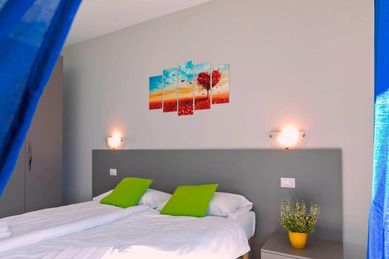 La Collinetta Apartments Vercana Εξωτερικό φωτογραφία