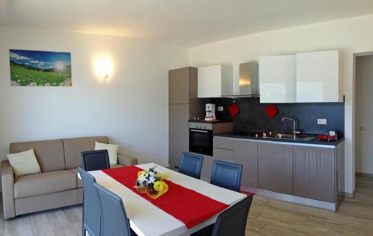 La Collinetta Apartments Vercana Εξωτερικό φωτογραφία